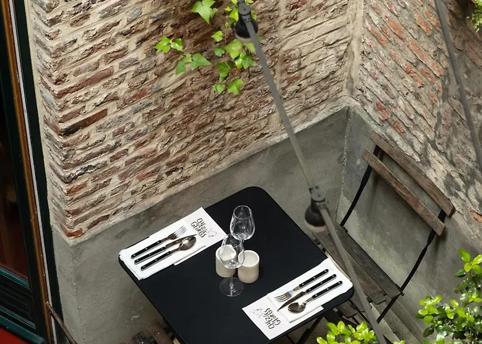 Chez Georges - Contemporaine Frühstückspension 3*